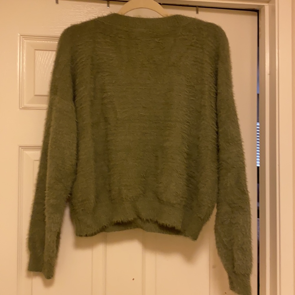 Sweater - Picture 2 of 5